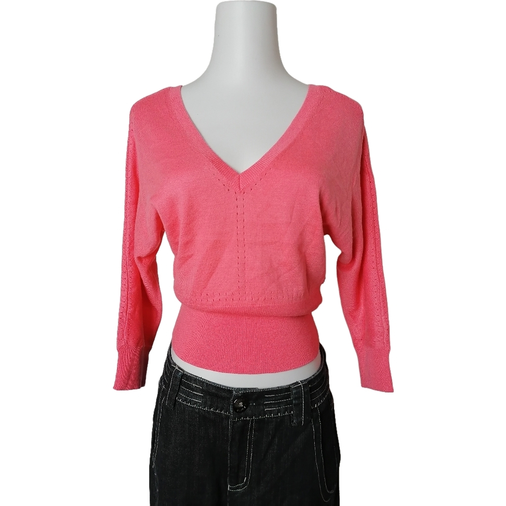 💗 deeppink V-neckline long-sleeves knit pullover by guess